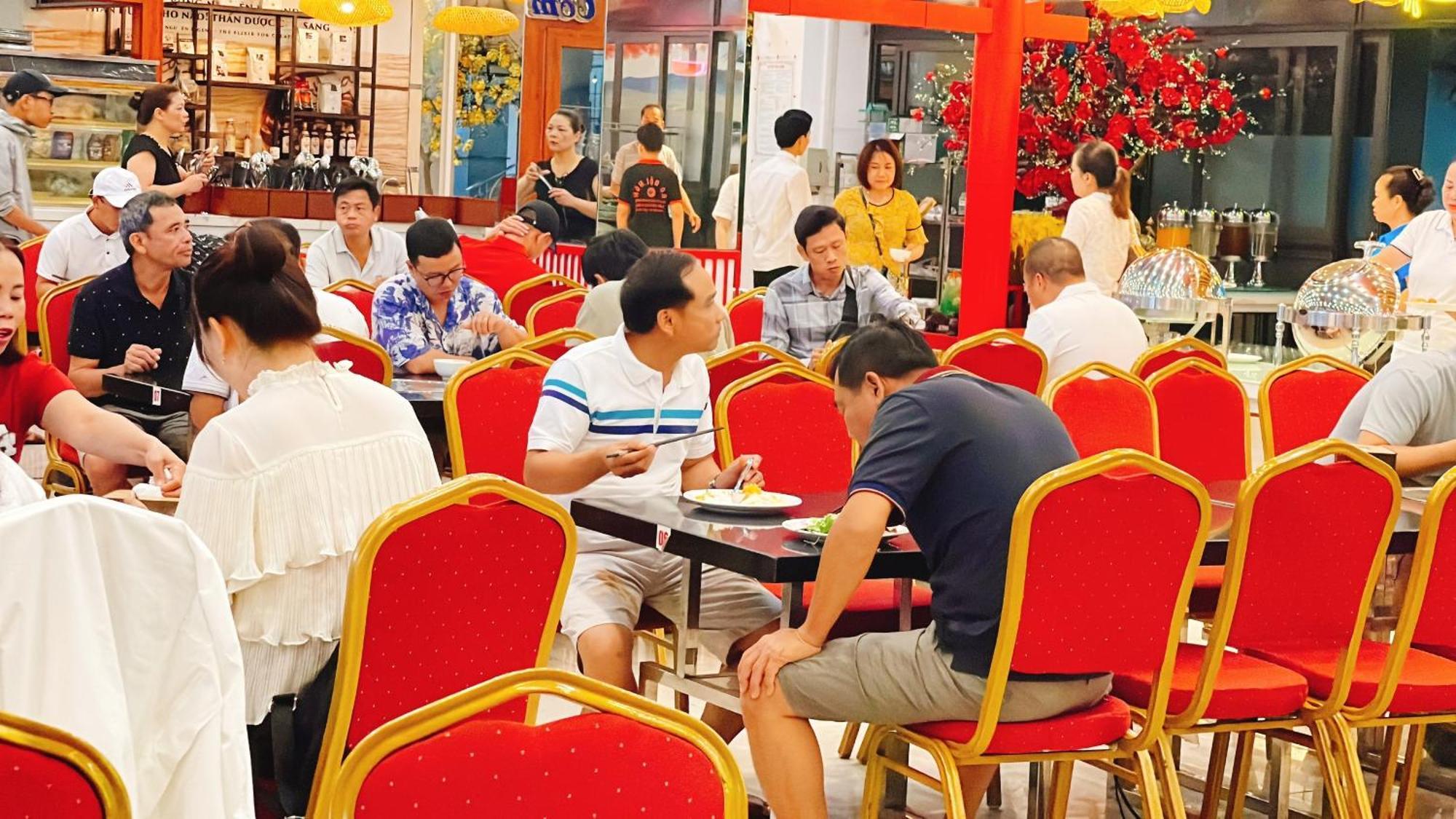 Binh An Nhien Hotel Duong Thanh Екстер'єр фото